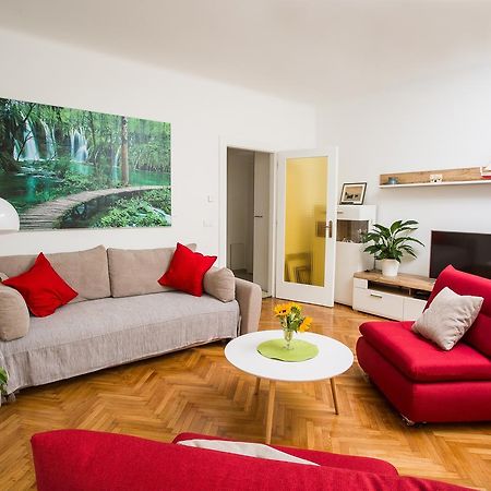 Apartman Zagreb Mandic ภายนอก รูปภาพ